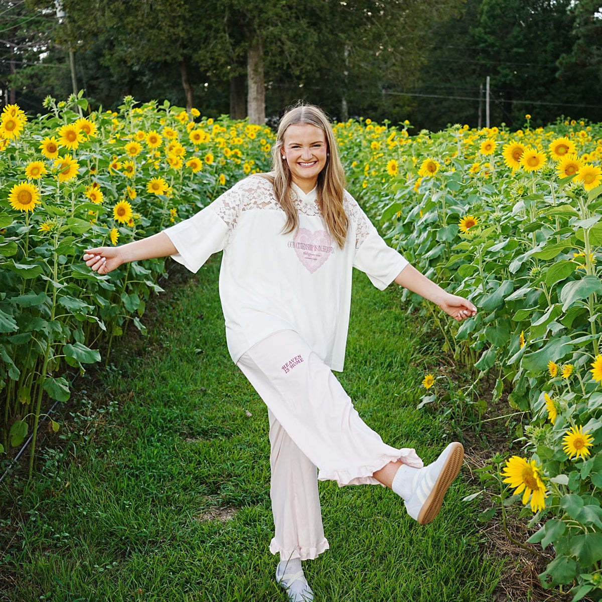 The Heaven Is Home Ruffle Pant