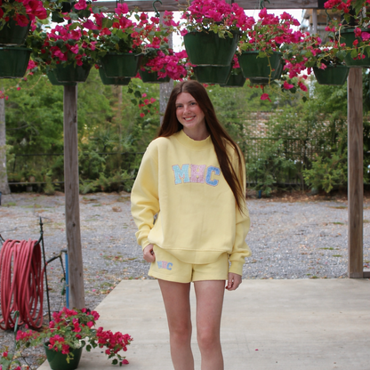 Classic Spring Shorts Butter Yellow :)