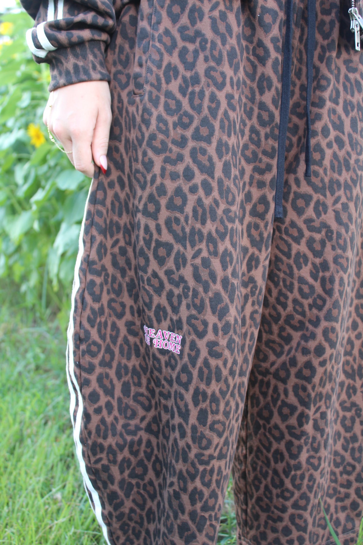 Unisex Leopard Barrel Leg Sweatpants